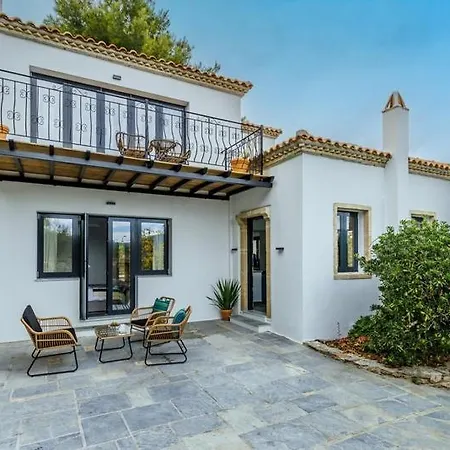Villa Elissaios-brand New Renovated Pool