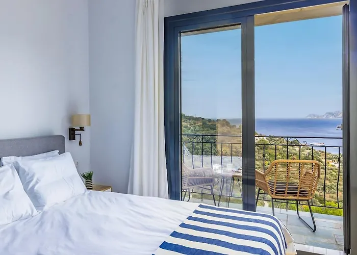 Villa Elissaios-brand New Renovated Pool