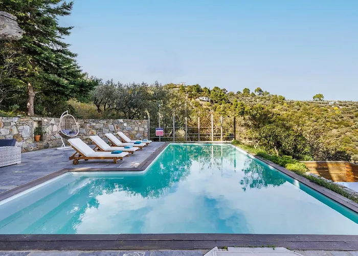 Elissaios-brand New Renovated Pool